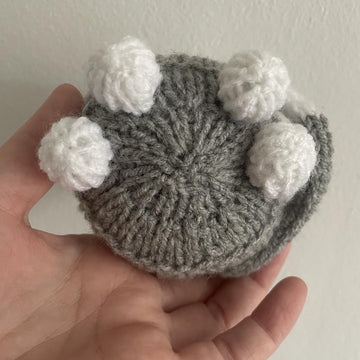 Grumpy cat toy