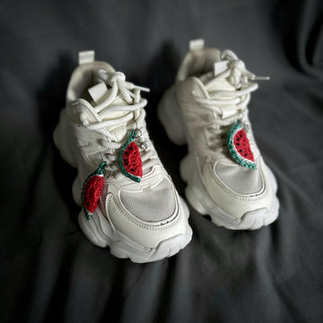 Shoe charm