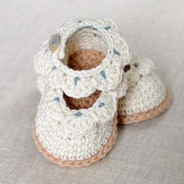Scallop Sandals