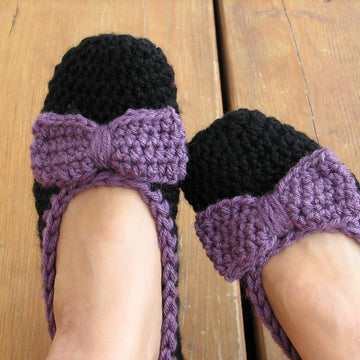 Adult Slippers with Bow