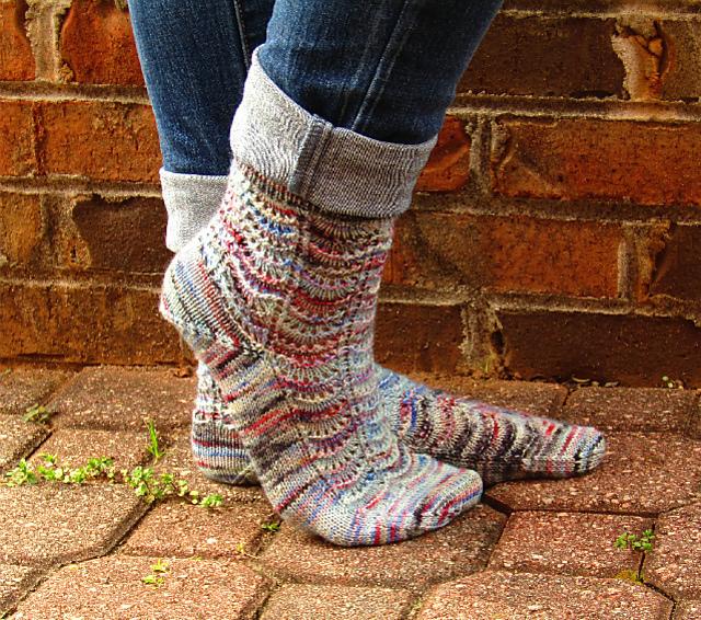 Ripple Socks