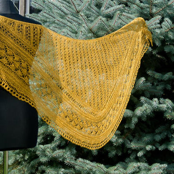 Golden TripleLeaf Shawl