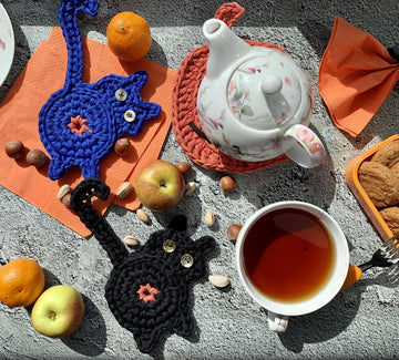 Crochet tshirt Cat Butt coasters