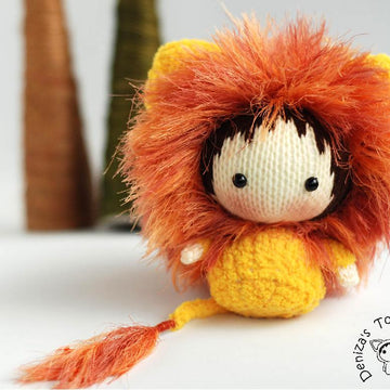 Shaggy Lion Doll. Toy from the Tanoshi series.