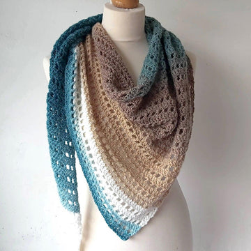 Easy Cake Yarn Shawl
