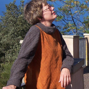 MESSINA, a 2-coloured jumper