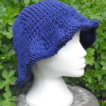 SUPERFAST BIG FLOPPY HAT KNITTING PATTERN - MADMONKEYKNITS