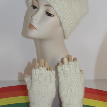 Adult & Teen Aran Ski Beanie & Short Finger Gloves