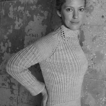 Joan Pullover