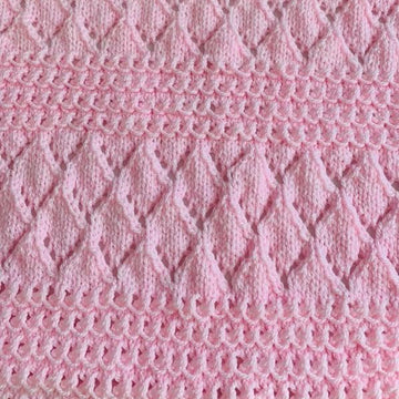 *CUDDLES and KISSES* baby shawl/blanket
