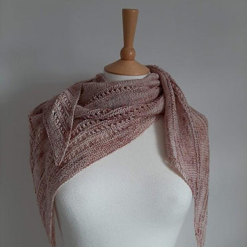 Selkino Shawl