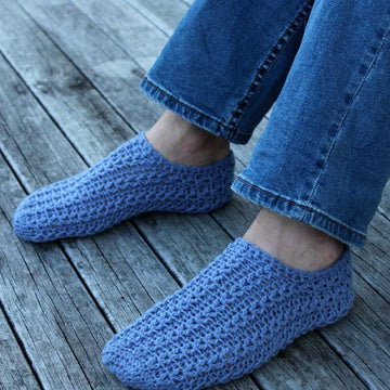 Simple Cable Slippers