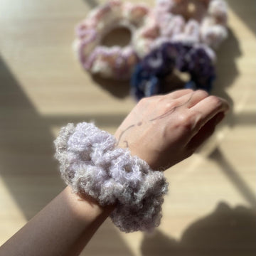 Fluffy Scrunchie