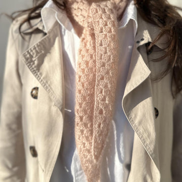Sunday scarf