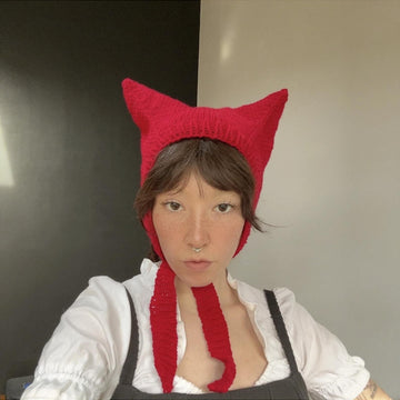 Elevated cat or devil hat