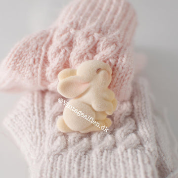 Vintage gloves: Anastasia