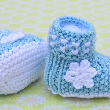 Boot Style Twinkle-Twinkle Baby Booties