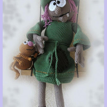 Witch Hazel amigurumi doll