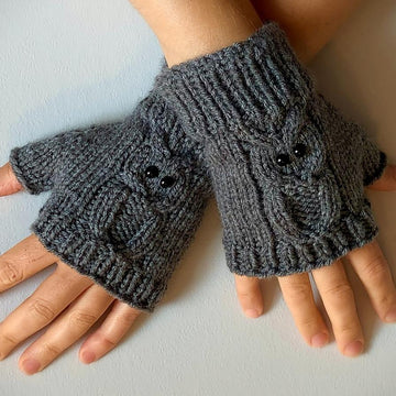 Fingerless Gloves – with OWLS! Includes How-to Video