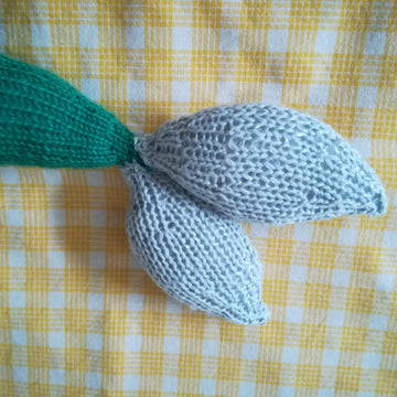 Toy knitting pattern, Knitting The Little Mermaid doll