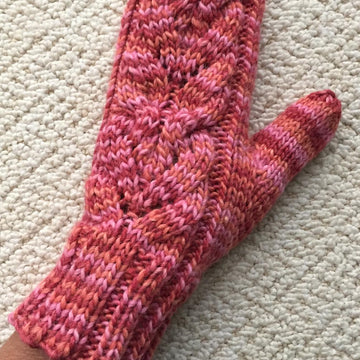 Heartflower Cabled Mittens