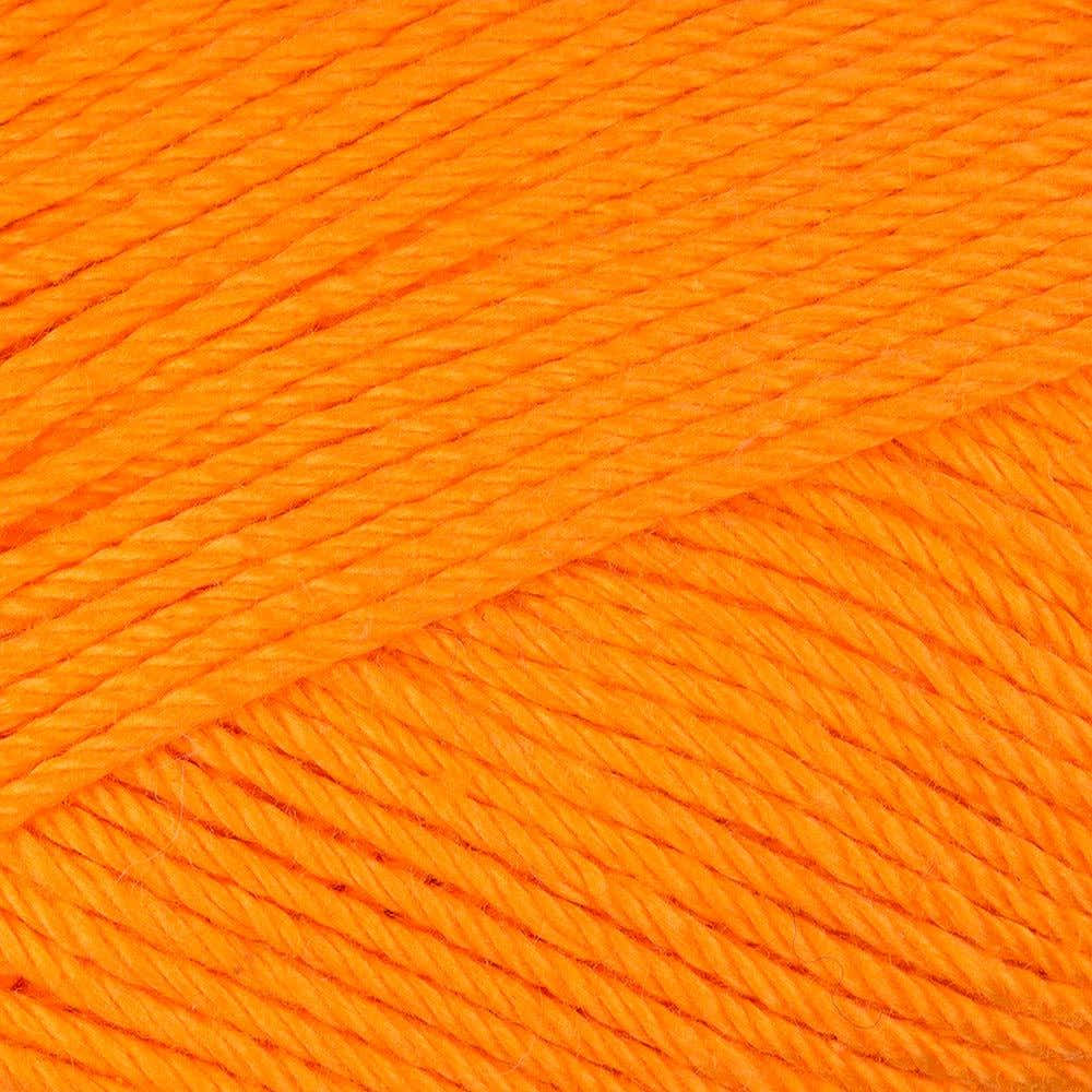 Yarn and Colors Must-Have