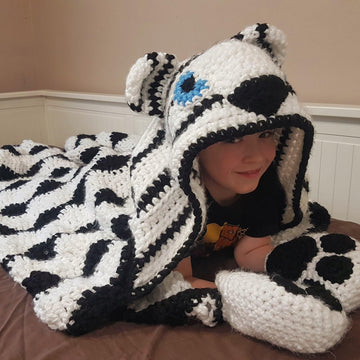 Crochet Snow Tiger Hooded Blanket