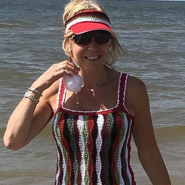 WAVE AFTER WAVE CHRISTMAS TOP