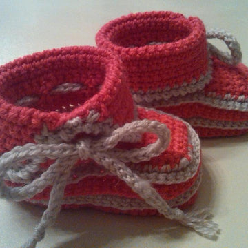Asymmetrical Baby Booties