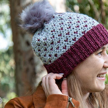 Reversible Diamonds Hearts Hat