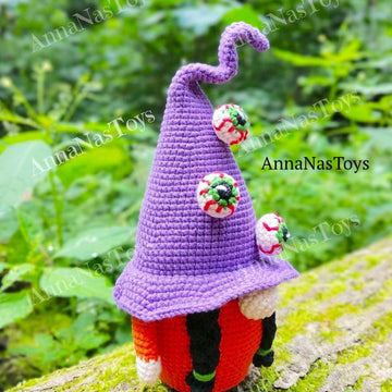 Witch with an eye