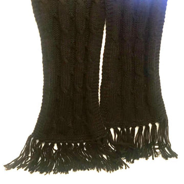 Reversible Cable Knit Scaf