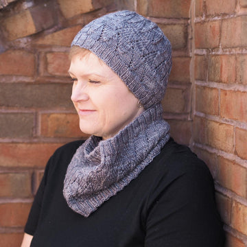 Avalon Skies Cowl