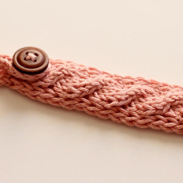 Cabled Pacifier Clip
