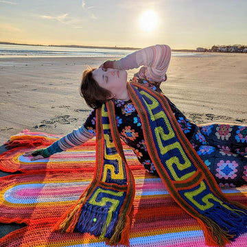 Meandros Pocket Scarf