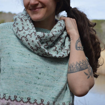 Spring Hopes Cowl