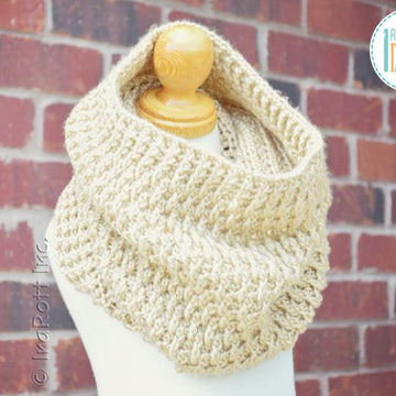 Cake Craze Chunky Cowl
