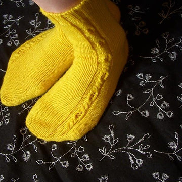 Honeycomb Twist Socks