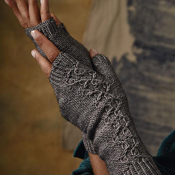 Moondust Mittens