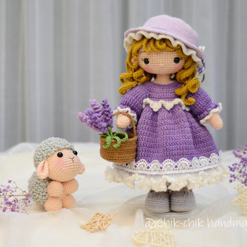 Mary and little lamb