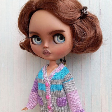 Knitted cardigan with pockets