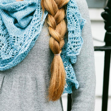 Molly shawlette