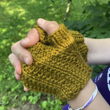 English Rib Handwarmers