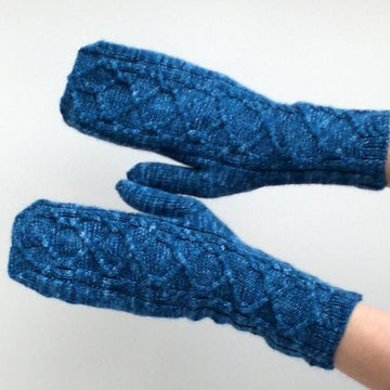 Elisabeth Mittens