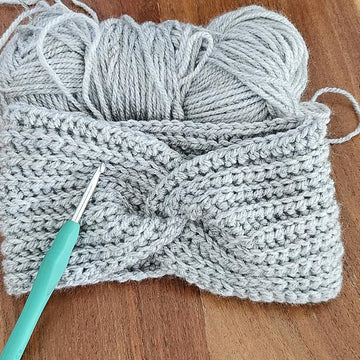 Easy Isabella Headband
