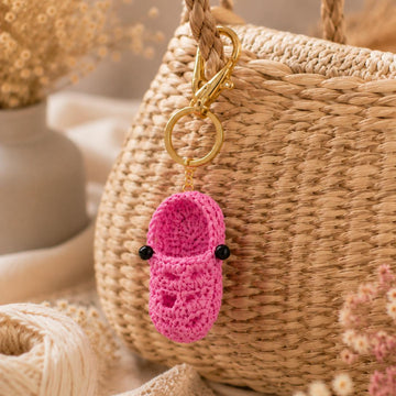 Crochet Crocs Keychain Pattern | Mini Shoe Keychain PDF Crochet Pattern