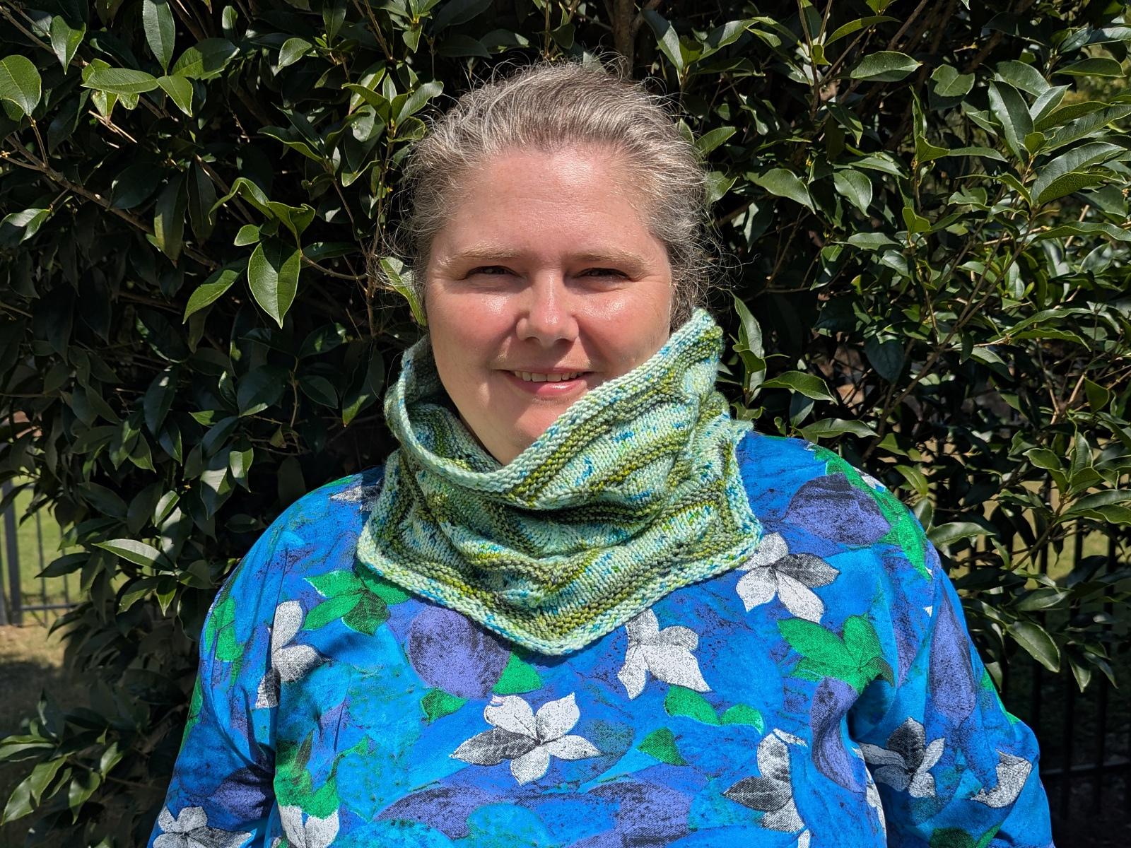 Dancing Stripes Cowl