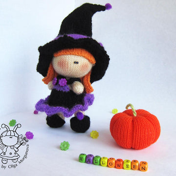 Young Witch doll and Pumpkin knitted flat