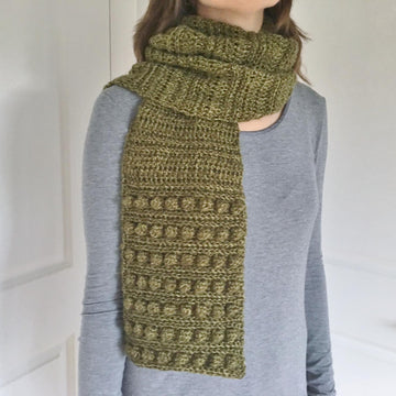 Womens Crochet Scarf Pattern: Bobble Beauty Scarf