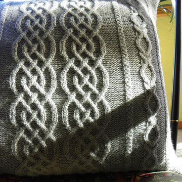 Divine Divan Pillow